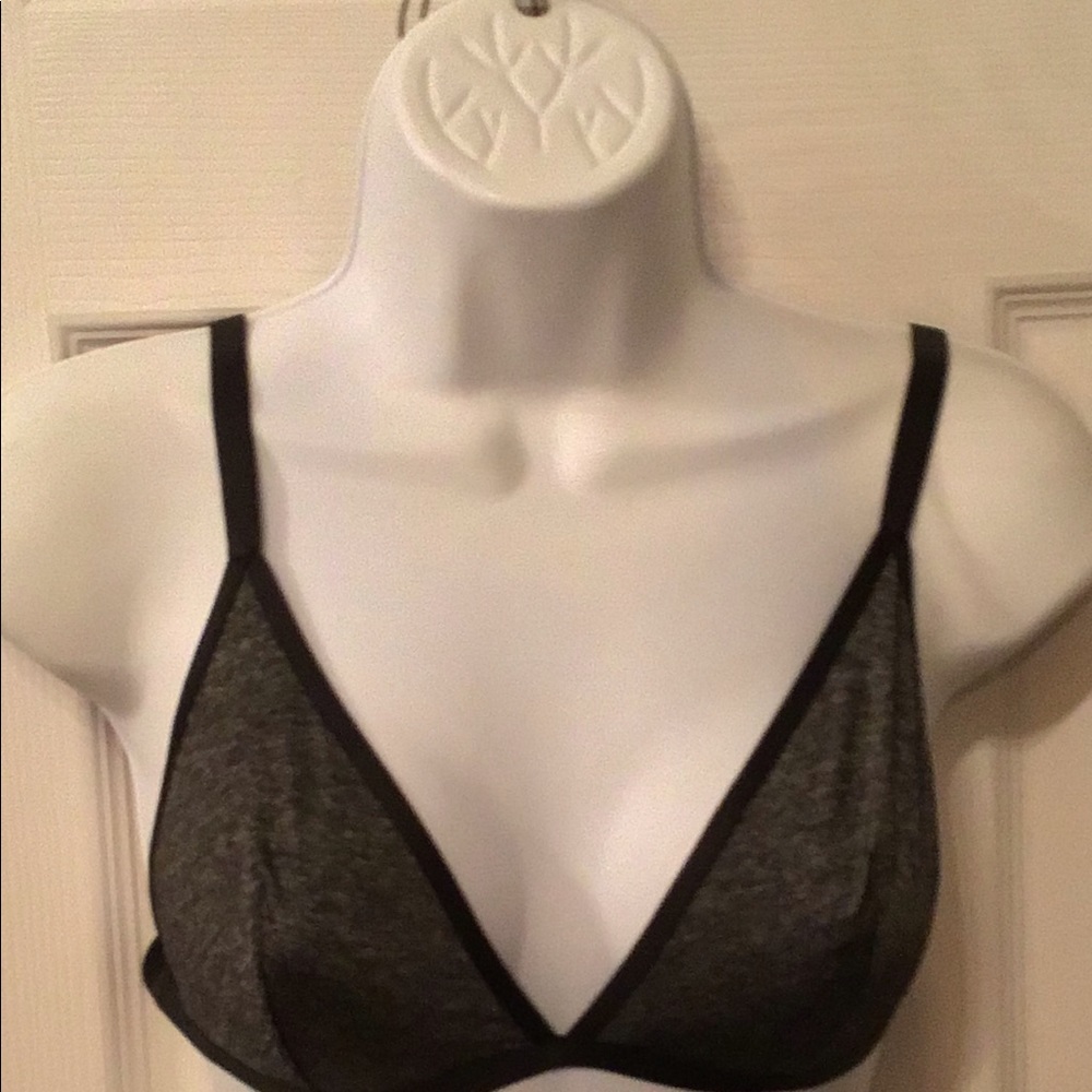 Victoria Secrets bralette size med